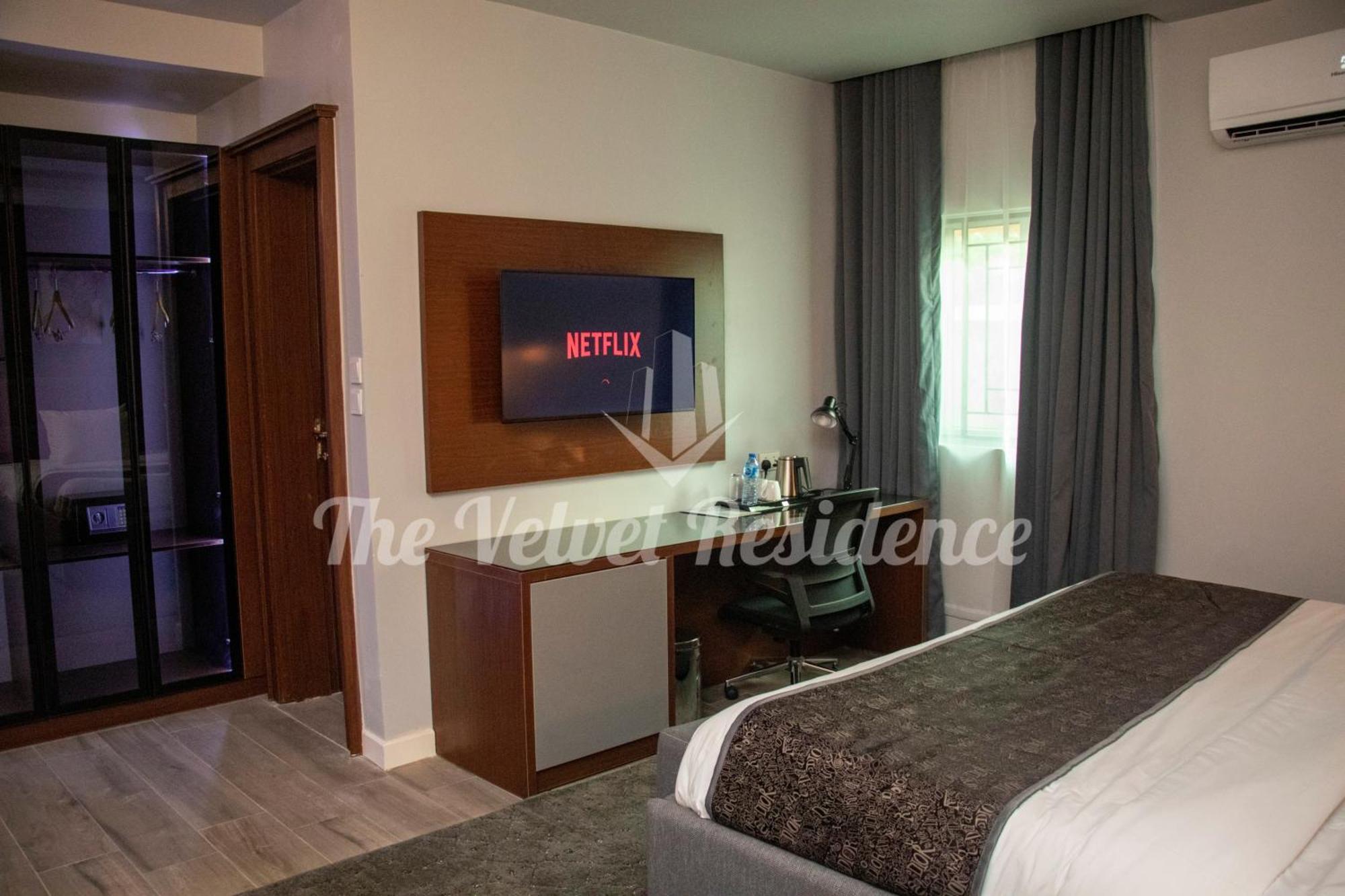 The Velvet Residence 阿布贾 外观 照片