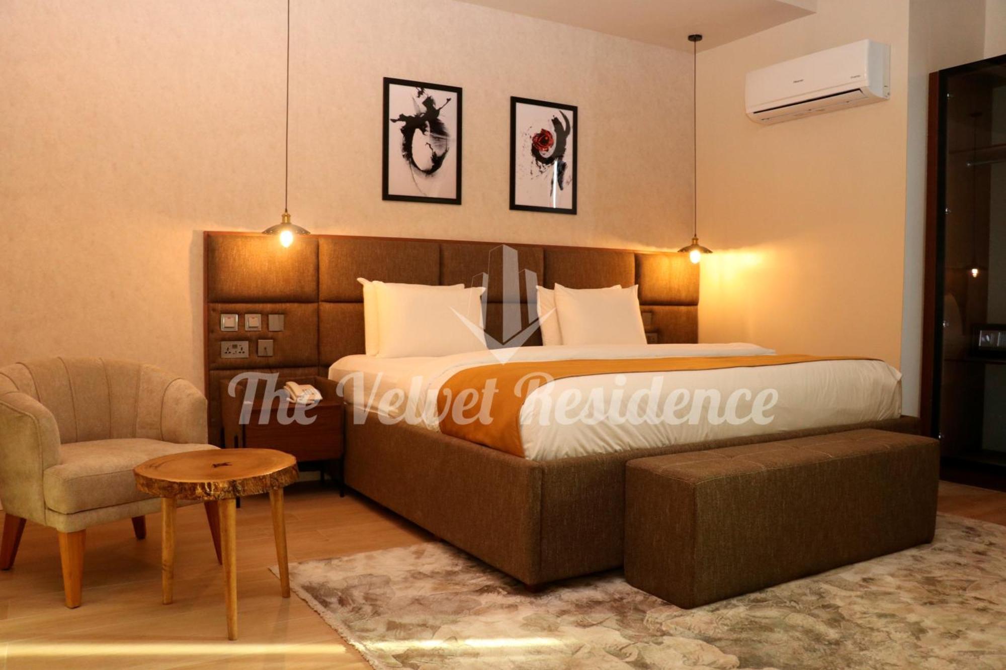 The Velvet Residence 阿布贾 外观 照片