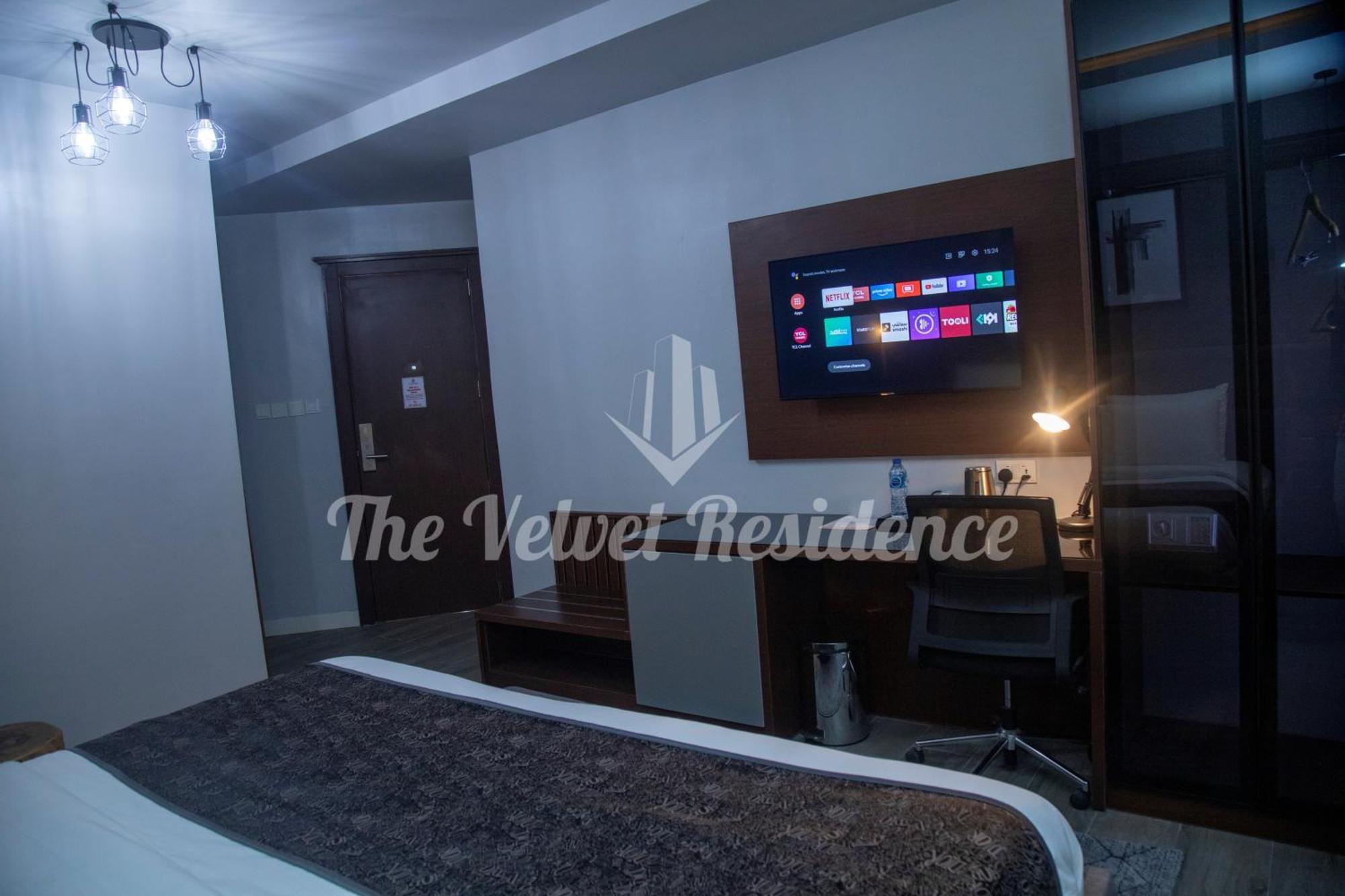 The Velvet Residence 阿布贾 外观 照片